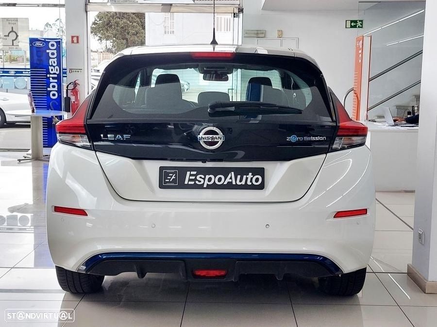 Nissan Leaf N-Connecta - 5