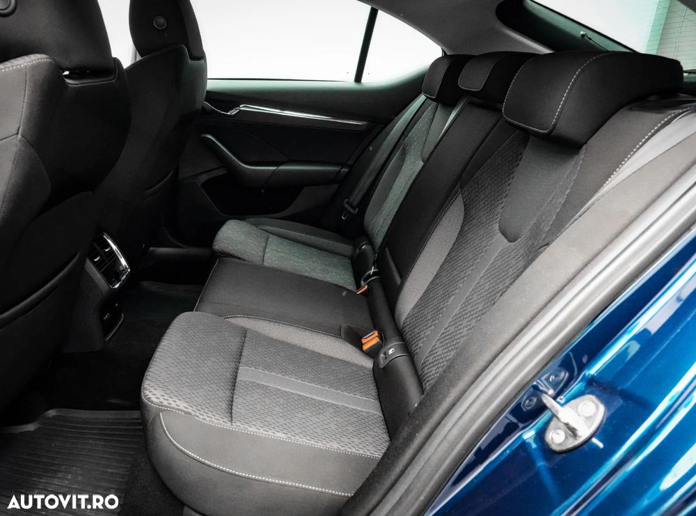 SKODA Octavia 2022 — imagine 15