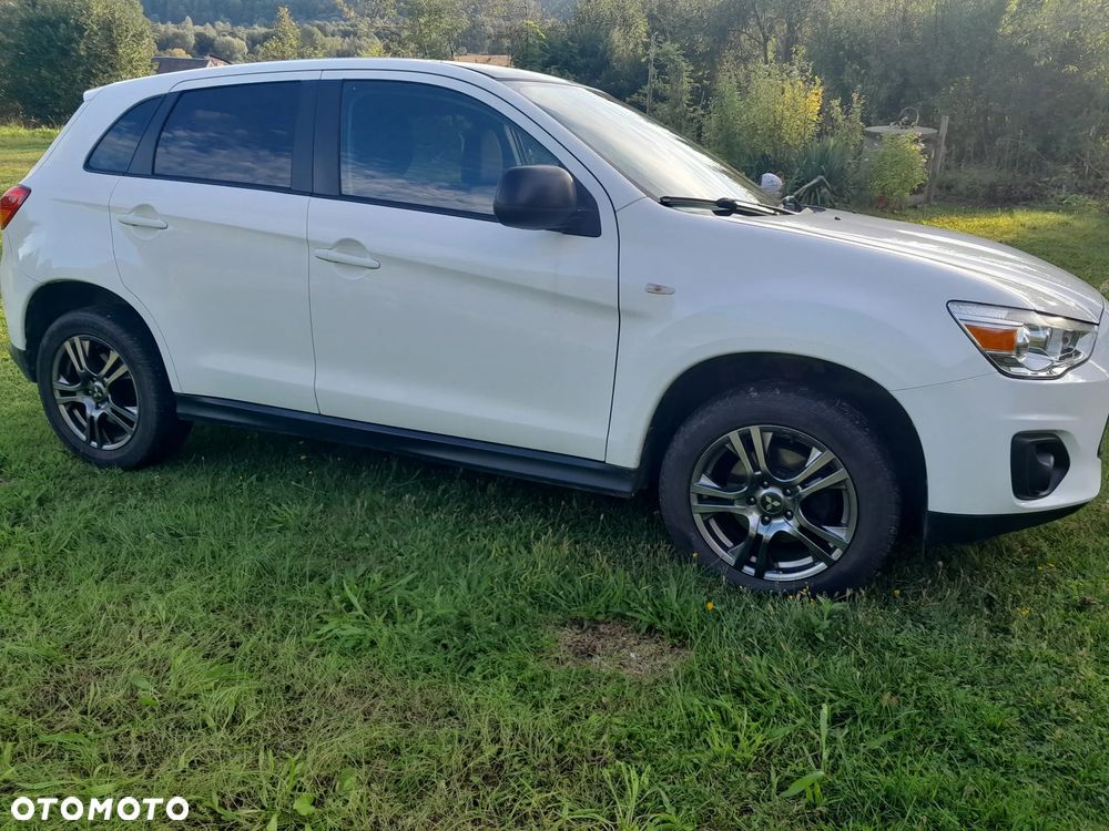 Mitsubishi ASX - 3