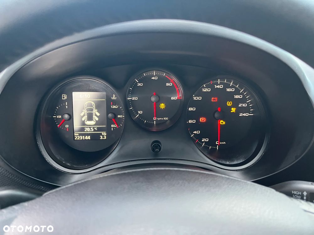 Seat Leon 1.6 TDI DPF Style Copa - 24