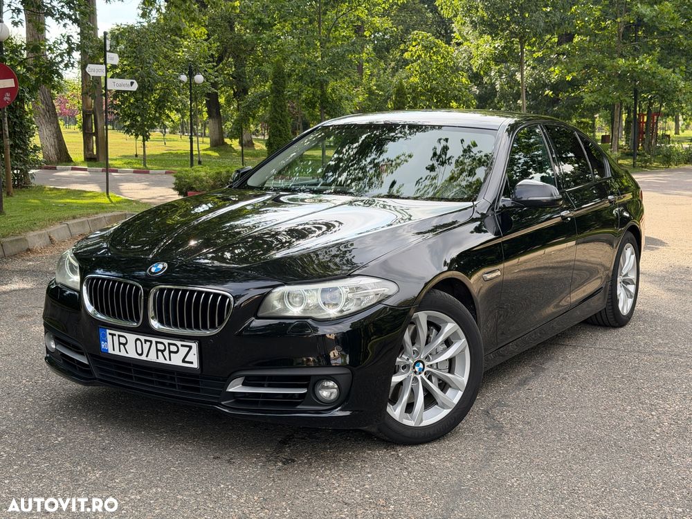 BMW Seria 5 525d xDrive Sport-Aut. Luxury Line - 2