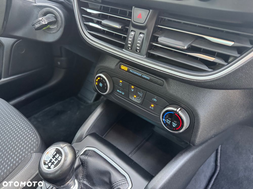 Ford Focus 1.5 EcoBlue SCR Trend - 35