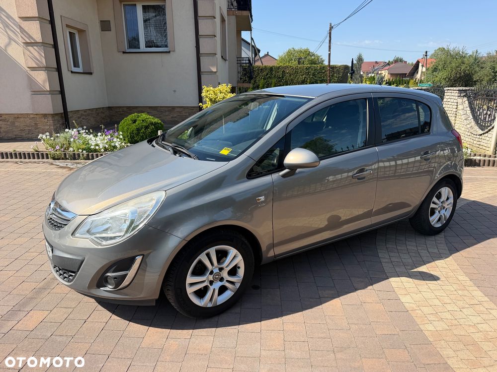 Opel Corsa 1.4 16V Active - 13