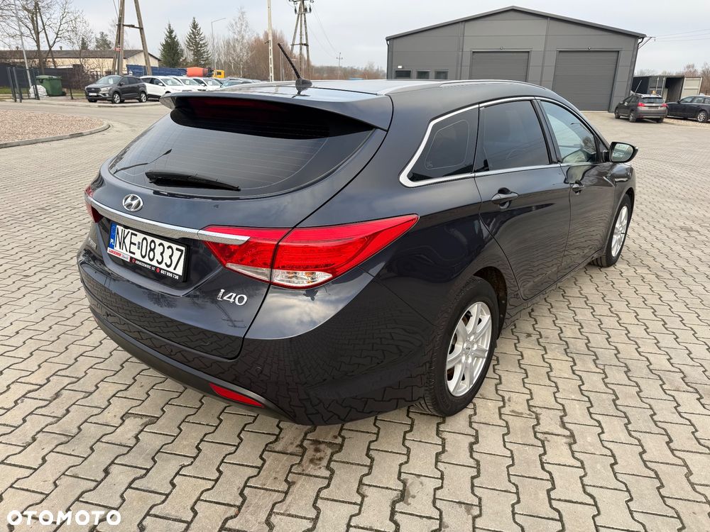 Hyundai i40 Kombi blue 1.6 Classic - 10