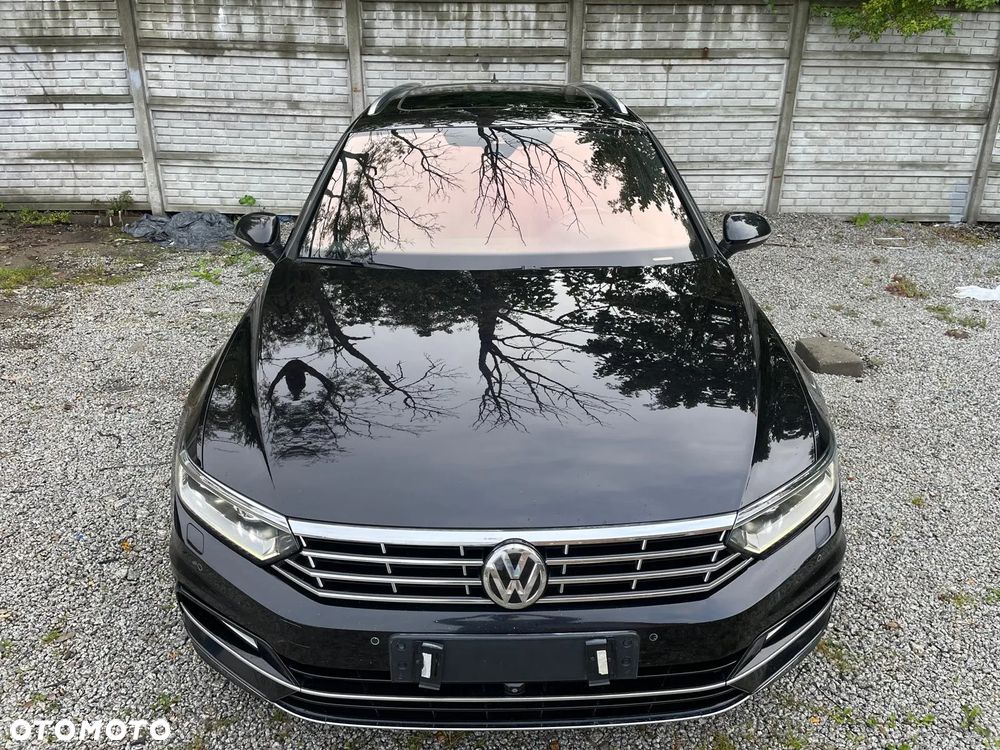 Volkswagen Passat 2.0 TDI 4Mot Elegance DSG - 2