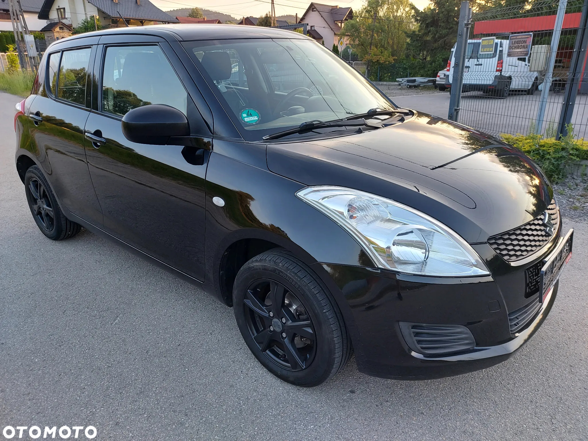Suzuki Swift 1.2 4x4 Club - 12