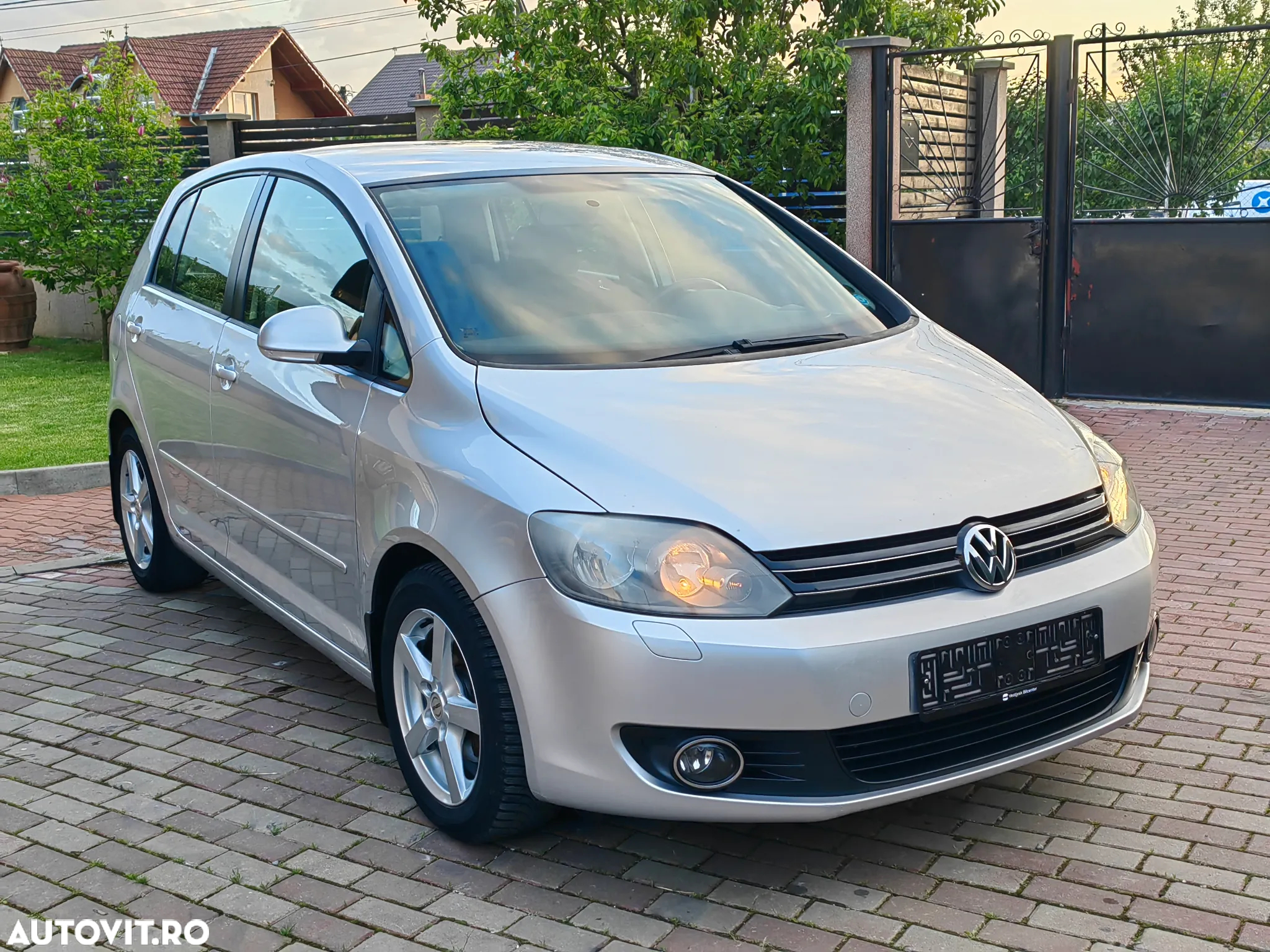 Volkswagen Golf Plus 2.0 TDI DPF Style - 5