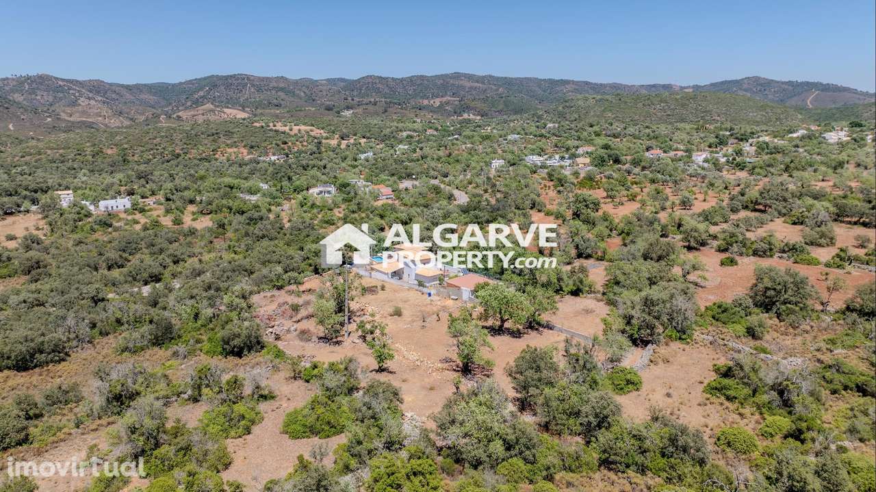 Terreno na Amendoeira perto de Loulé, Algarve - Grande imagem: 5/10