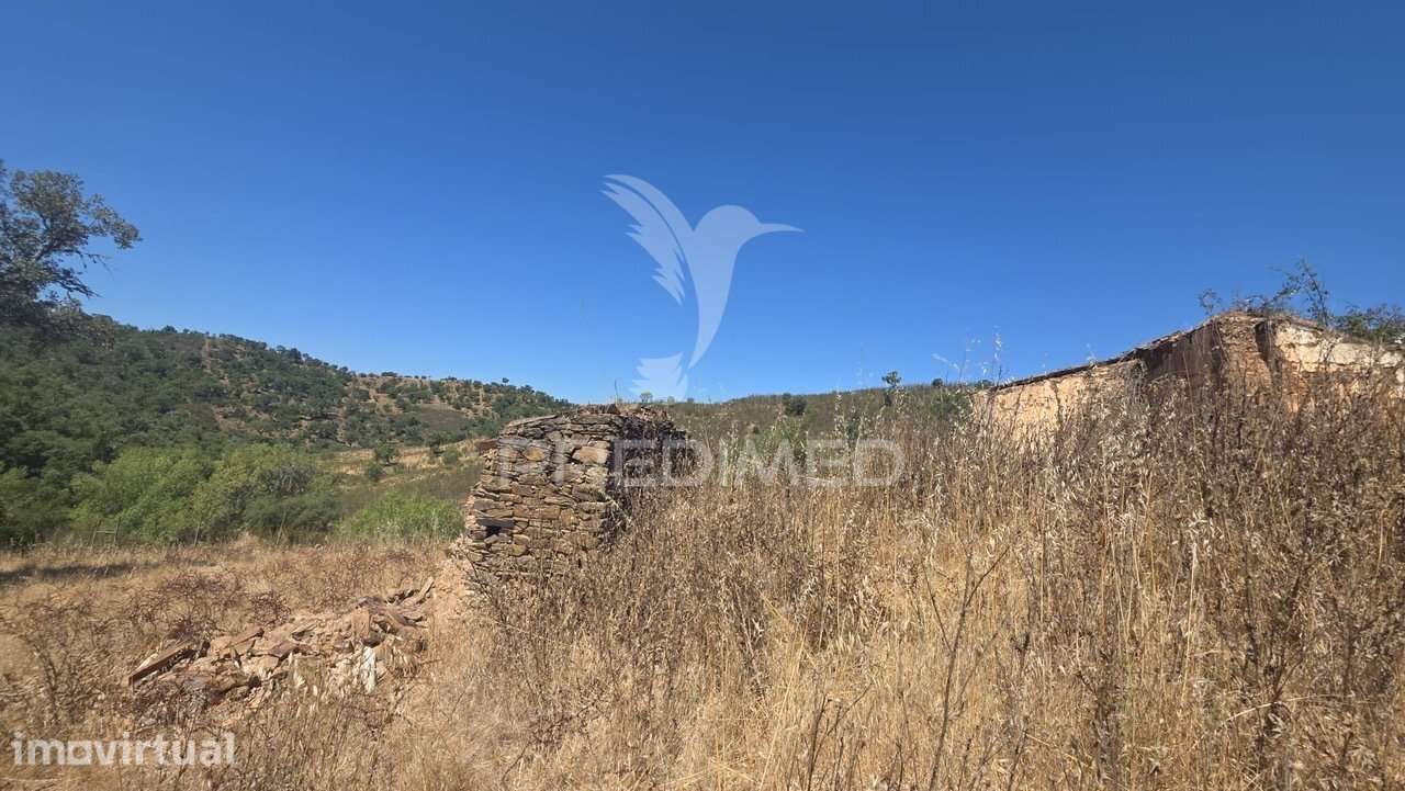Casa em Ruinas, Vale da Vila, Algarve - Grande imagem: 4/8
