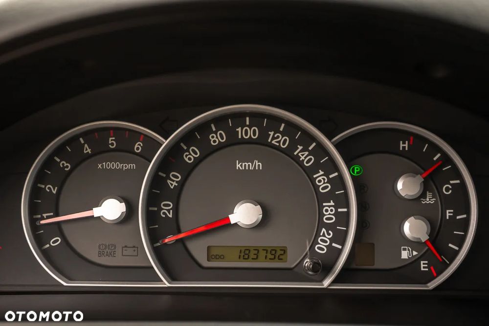 Kia Sorento 2.5 CRDi VGT EX - 25