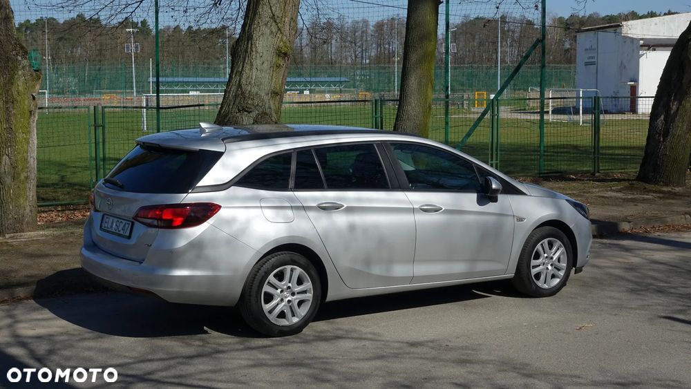 Opel Astra V 1.6 CDTI Enjoy - 36