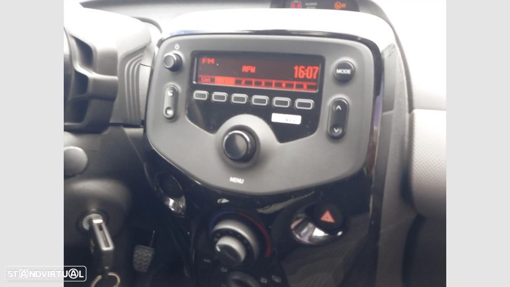 Peugeot 108 1.0 VTi Style - 22