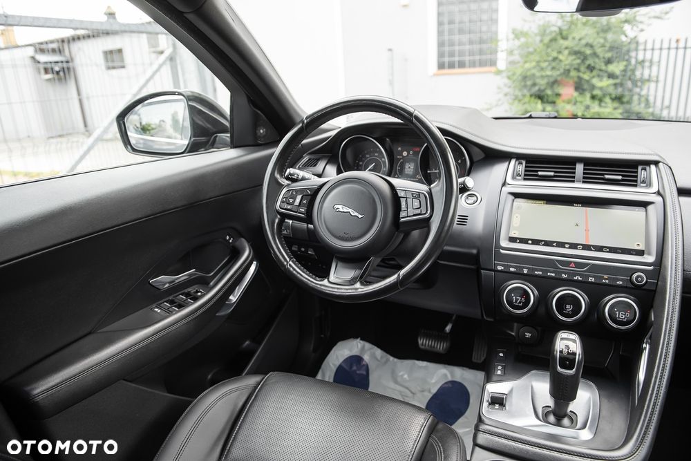 Jaguar E-Pace D180 AWD R-Dynamic SE - 28