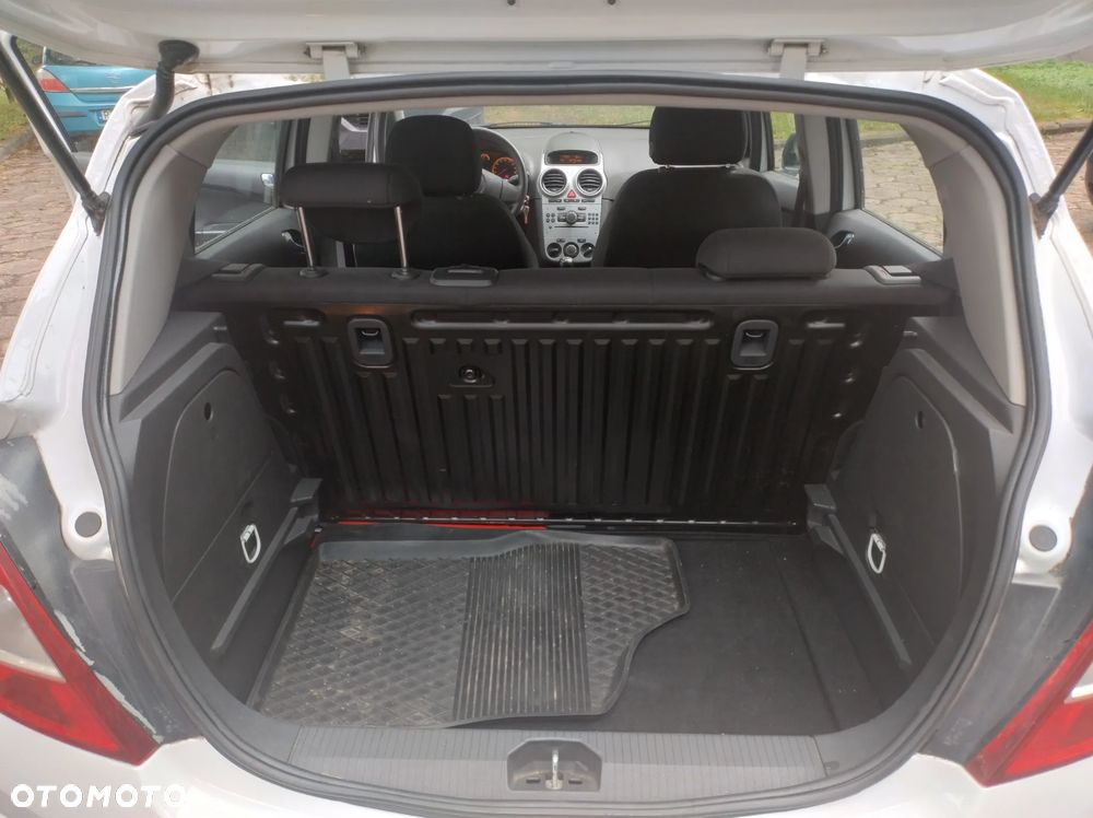 Opel Corsa - 10