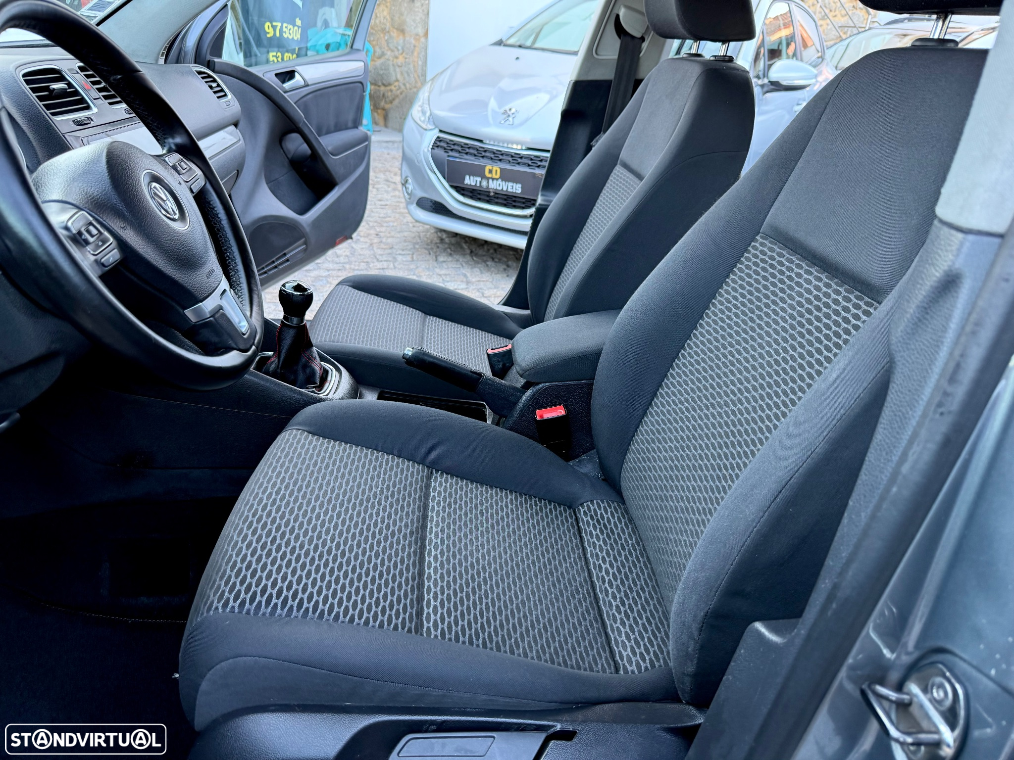 VW Golf 1.6 TDi Style - 36