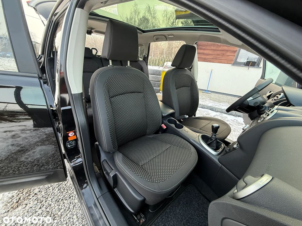 Nissan Qashqai+2 2.0 Tekna - 25