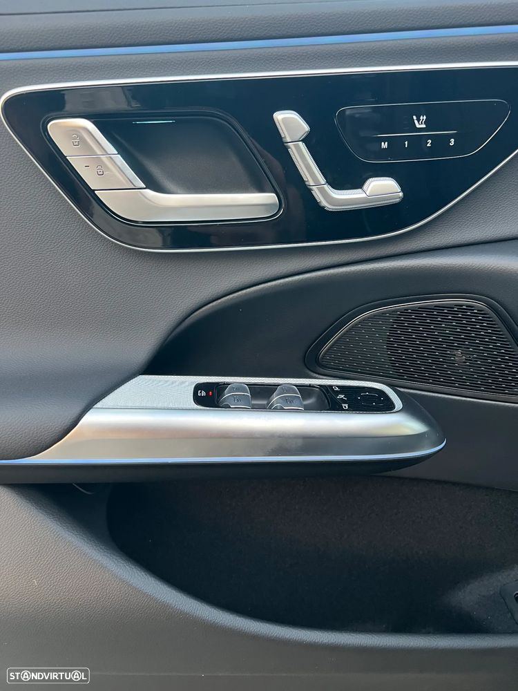 Mercedes-Benz E 300 Standard - 8