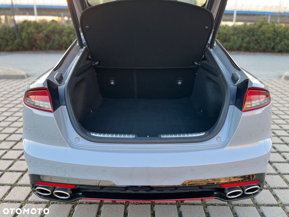Kia Stinger 3.3 T-GDI V6 GT Prestige Line AWD - 29