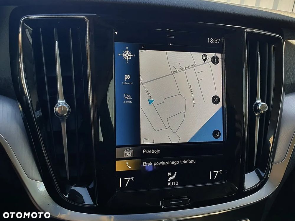 Volvo V60 B3 B DKG Momentum Pro - 22