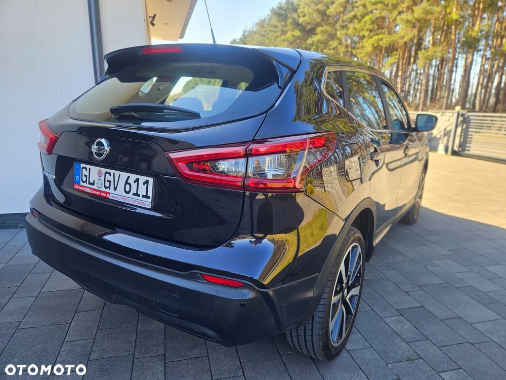 Nissan Qashqai - 10