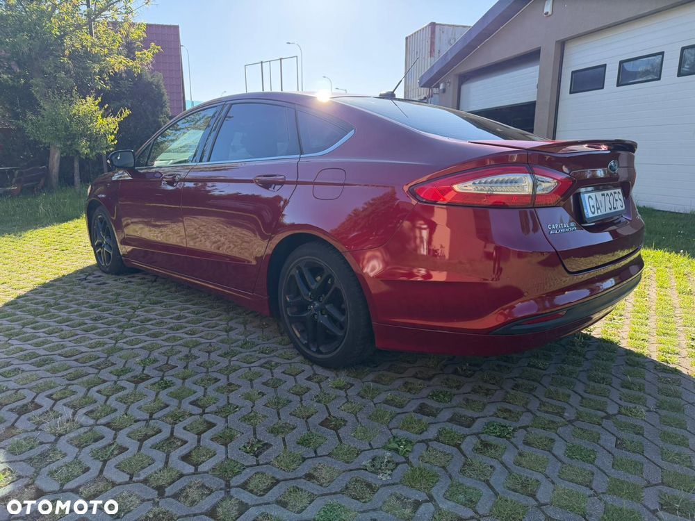 Ford Fusion - 7