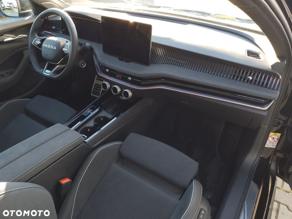 Skoda Superb 2.0 TDI SCR 4x4 Sportline DSG - 19