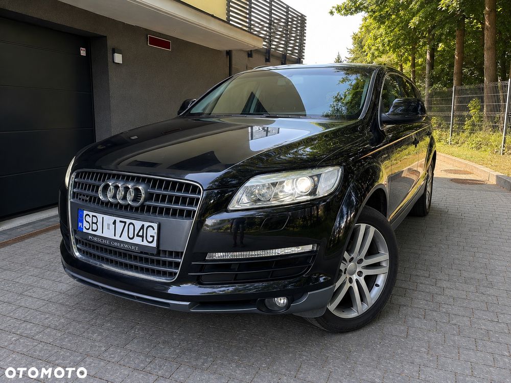 Audi Q7 - 8
