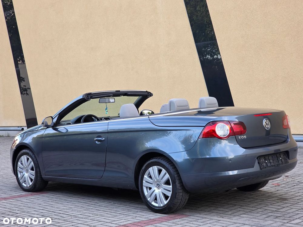 Volkswagen Eos - 4