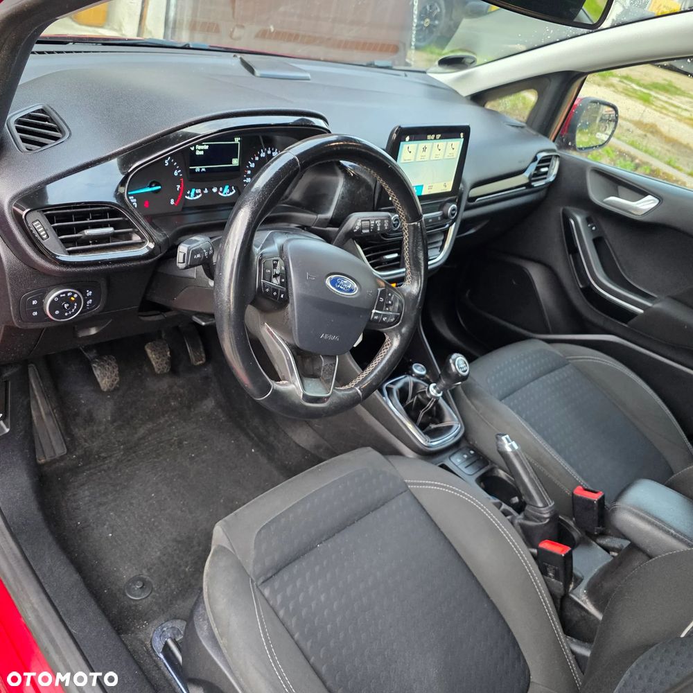 Ford Fiesta - 6