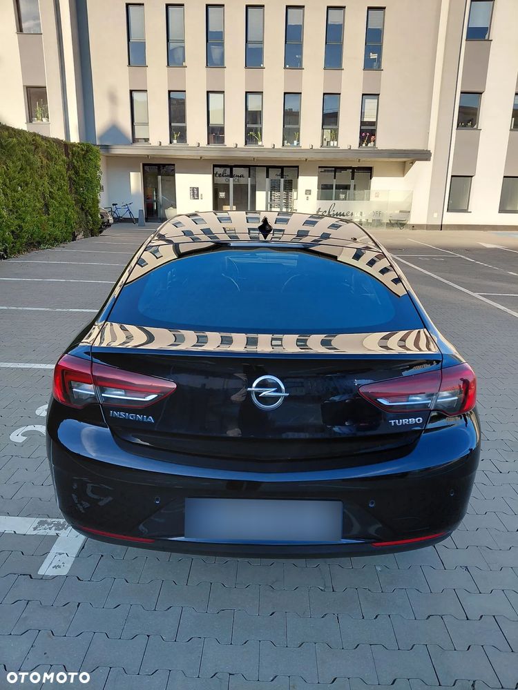 Opel Insignia - 10
