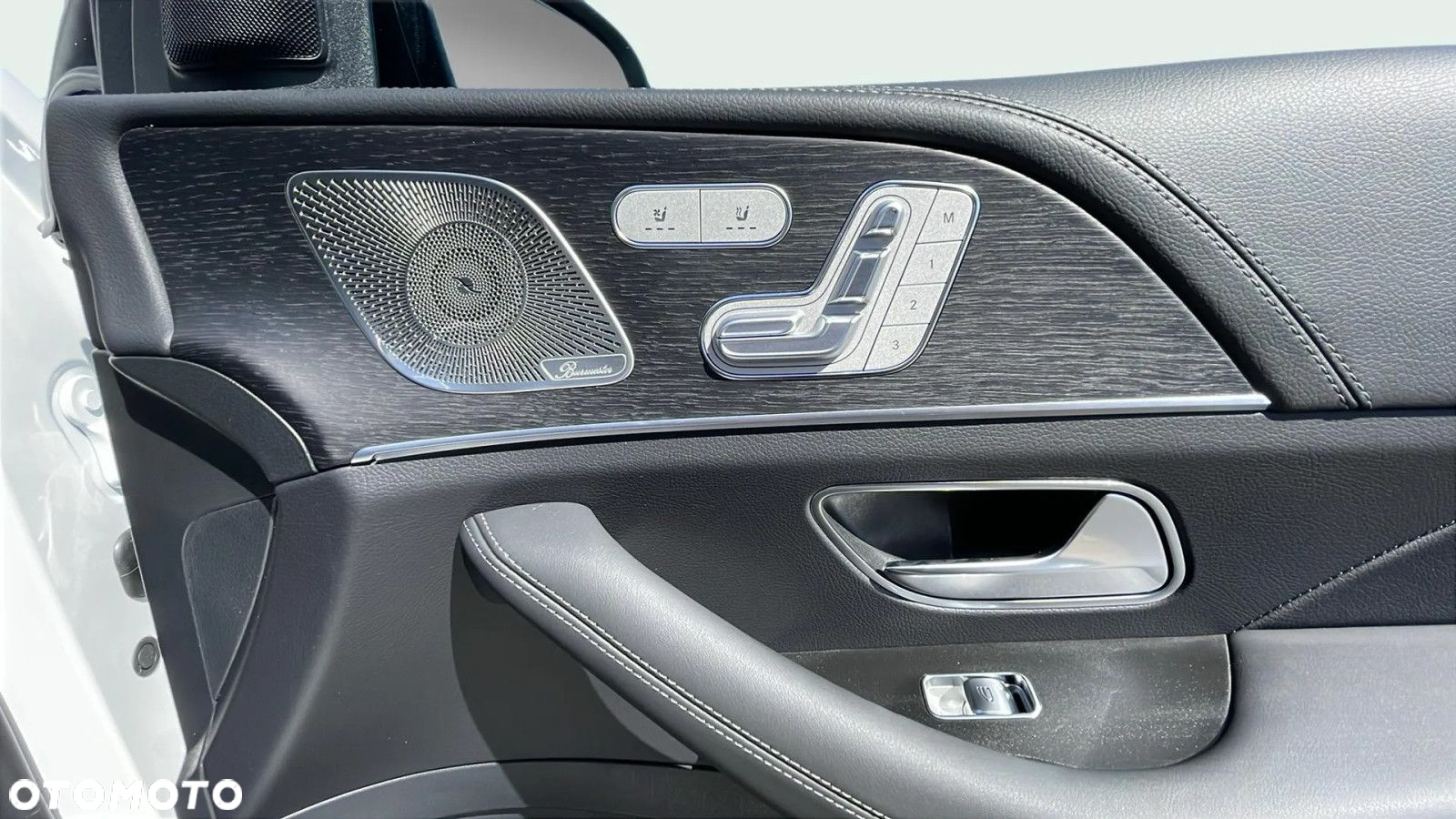 Mercedes-Benz GLE - 16