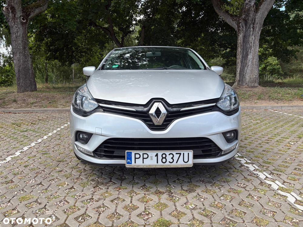 Renault Clio - 12
