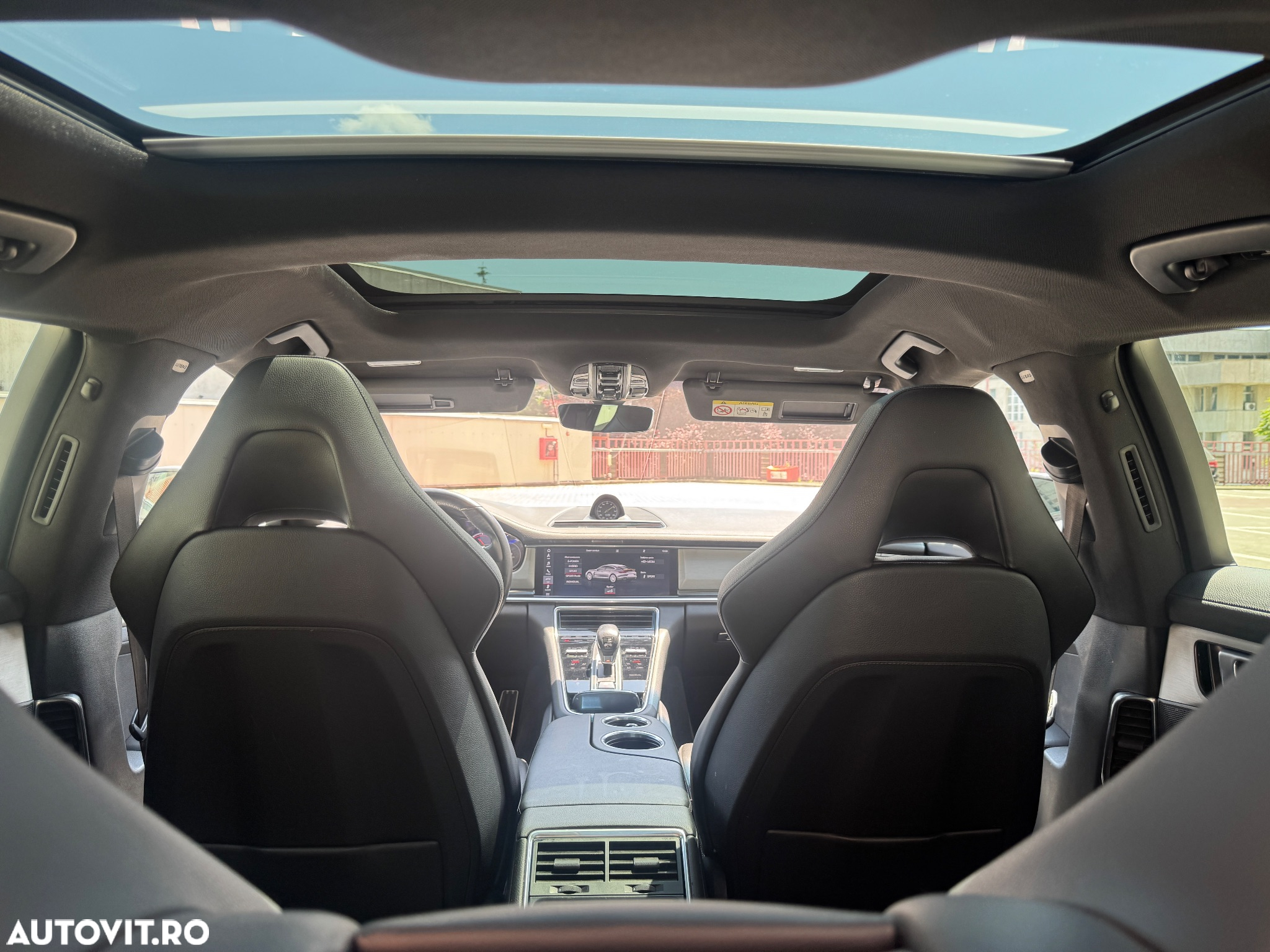 Porsche Panamera 4 E-Hybrid - 7
