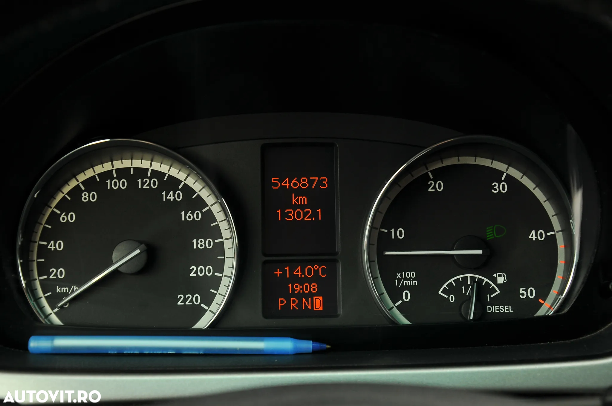 Mercedes-Benz Vito 122 CDI Lang Aut. Mixto - 19