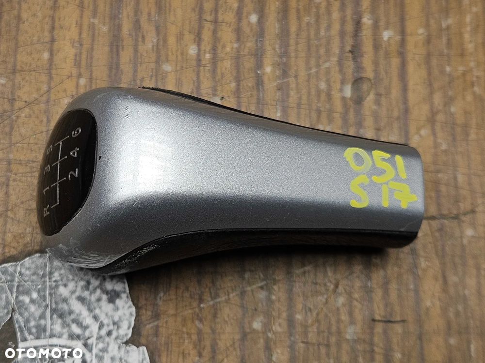 Gałka Mieszek Czarna Skóra Lewarek Zmiany 6 Biegów Manual BMW 3 E90 E91 E92 LCI Lift - 30