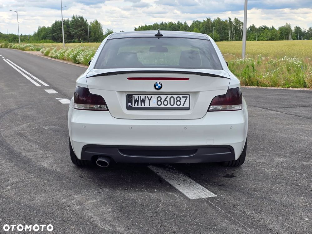 BMW Seria 1 123d - 3