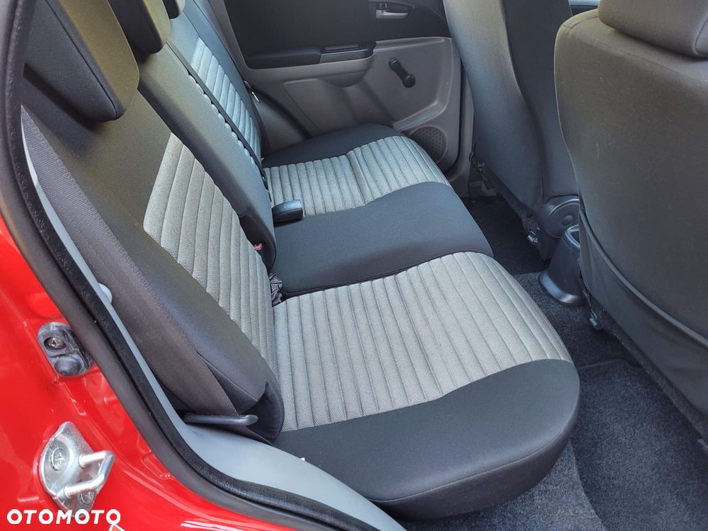 Suzuki SX4 1.6 VVT 4x2 Comfort - 28