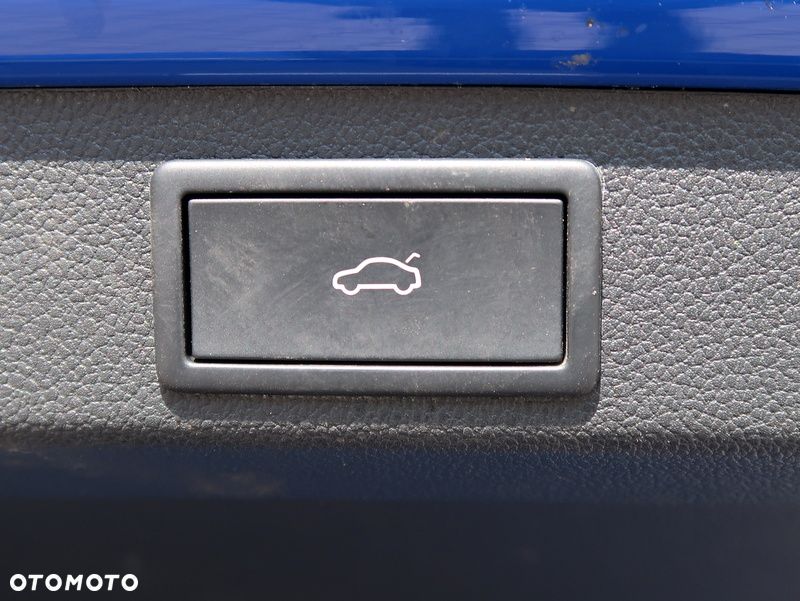 Skoda Superb 2.0 TDI SCR Ambition DSG - 22