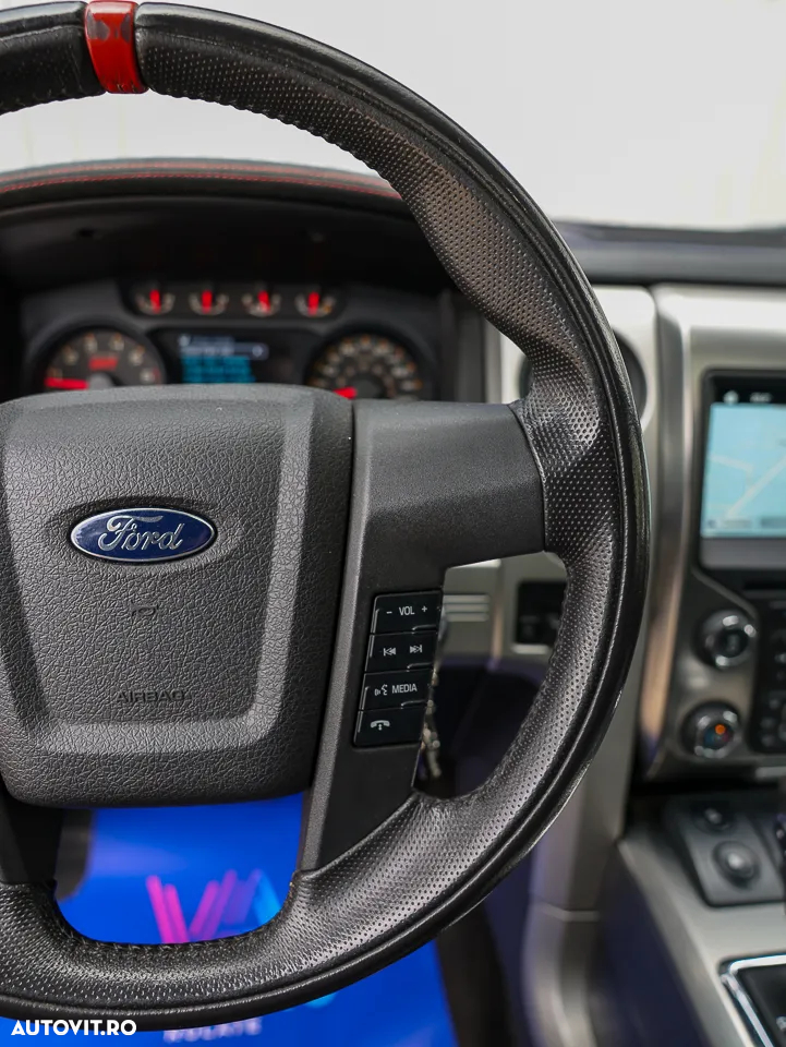 Ford Raptor - 33