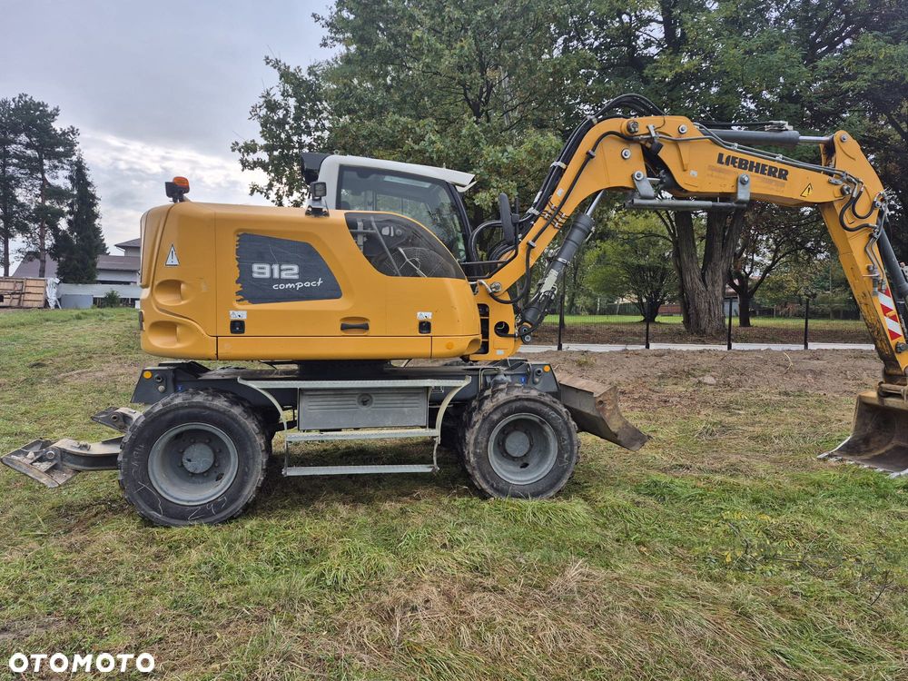 Liebherr 910 - 15