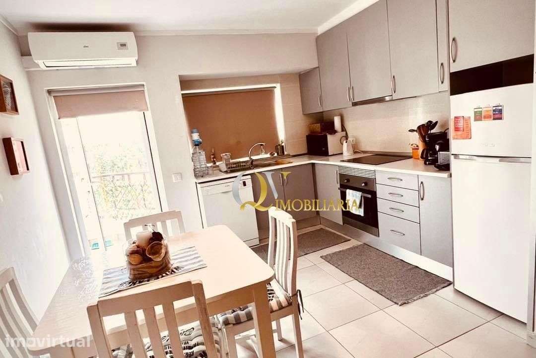 Excelente Apartamento T1 para venda sito em Portimão - Grande imagem: 2/11