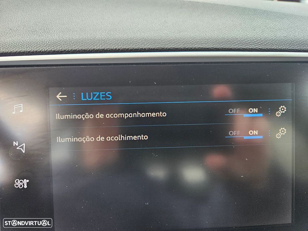 Peugeot 308 SW 1.5 BlueHDi Style - 28