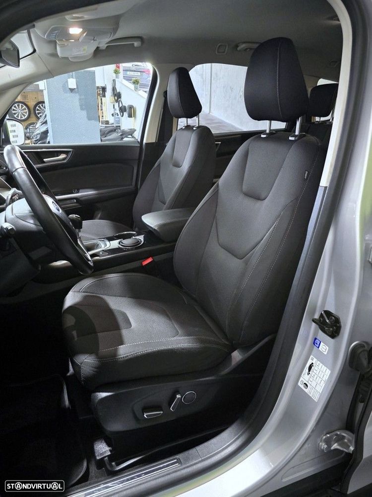 Ford S-Max 2.0 TDCi Titanium - 12
