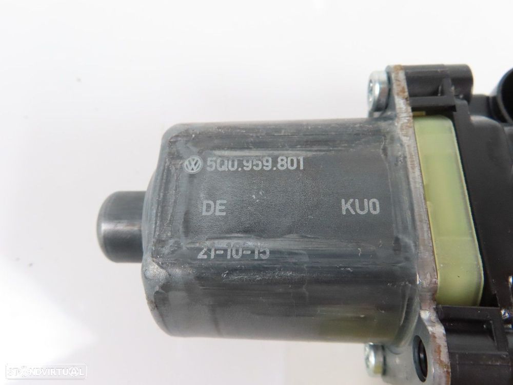 Motor elevador Esquerdo/Trás Usado / Original AUDI A3 Sportback (8VA, 8VF)/AUDI... - 4