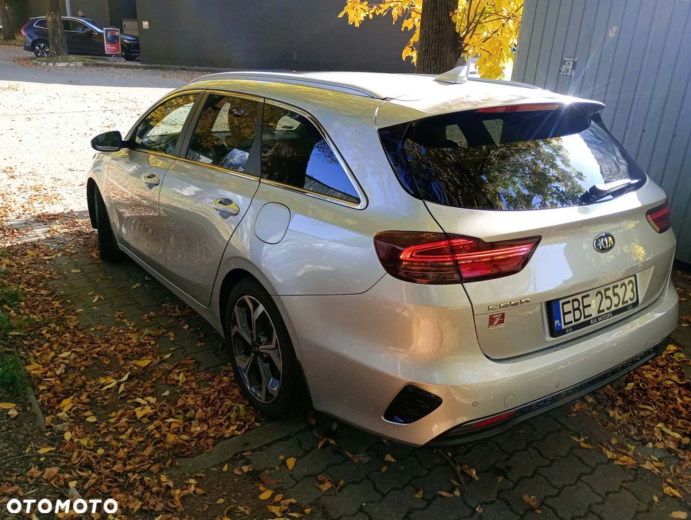 Kia Ceed 1.4 T-GDI L Business Line Plus - 8