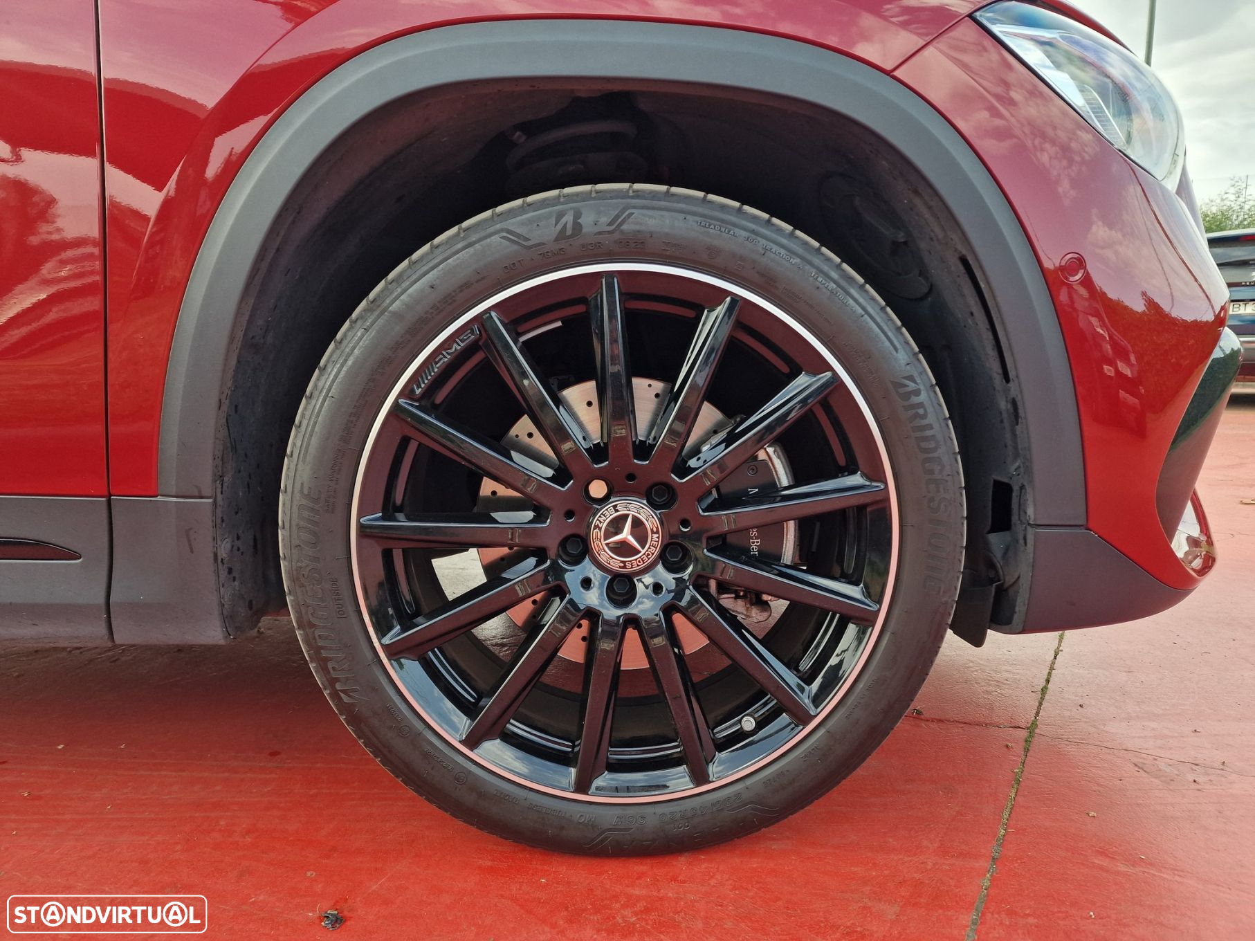 Mercedes-Benz GLA 250 e AMG Line - 4