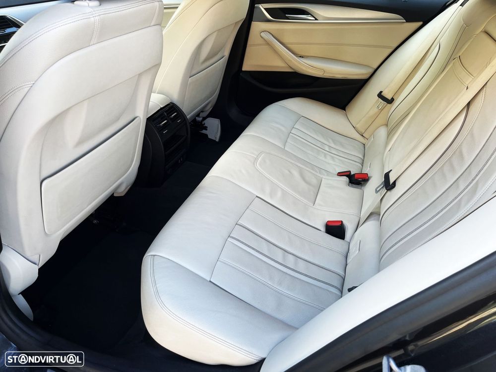 BMW 520 d Line Luxury Auto - 16