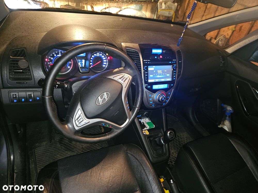 Hyundai ix20 - 17
