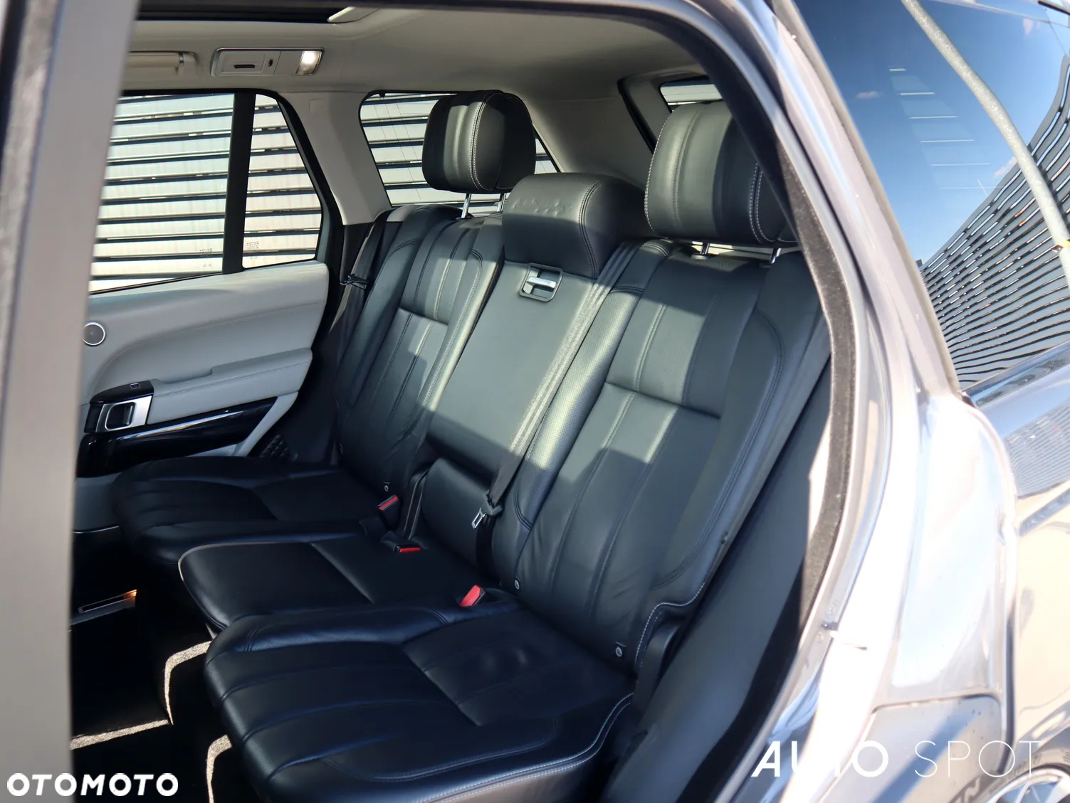 Land Rover Range Rover 4.4SD V8 AB - 38