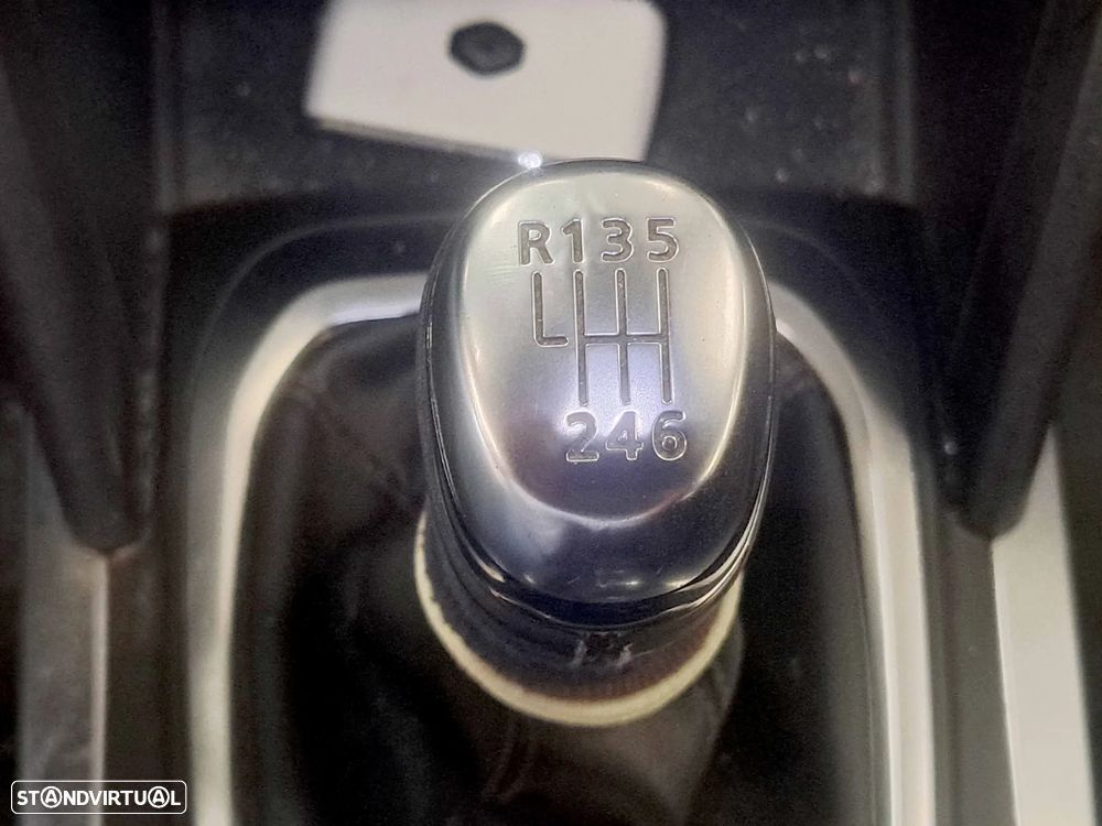 Renault Mégane Sport Tourer 1.5 dCi Limited - 17